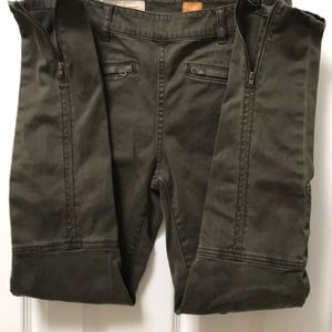 Anthropologie Pilcro Skinny zip ankle pants